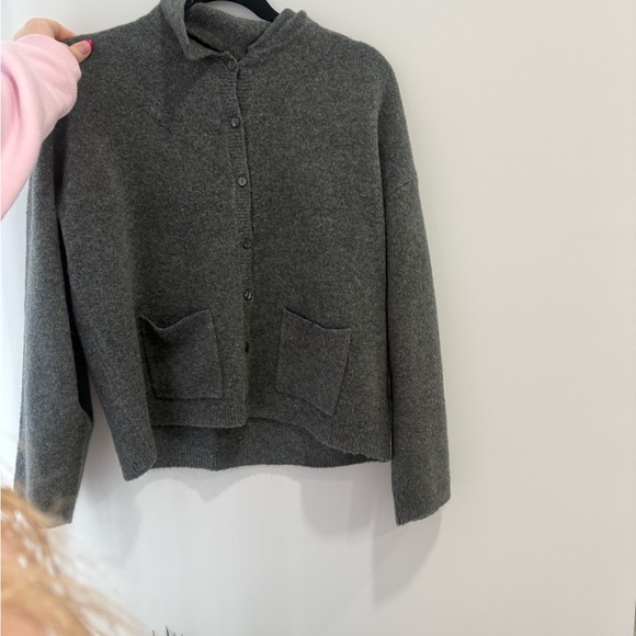 Abercrombie & Fitch Charcoal Sweater S - Picture 3 of 9